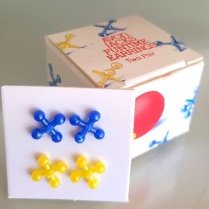 Vintage Old Stock 1987 Avon Jacks Earrings